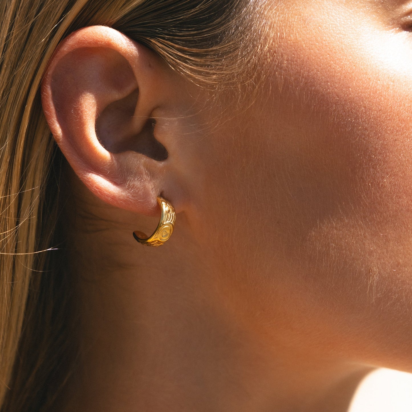 Bloom Hoops