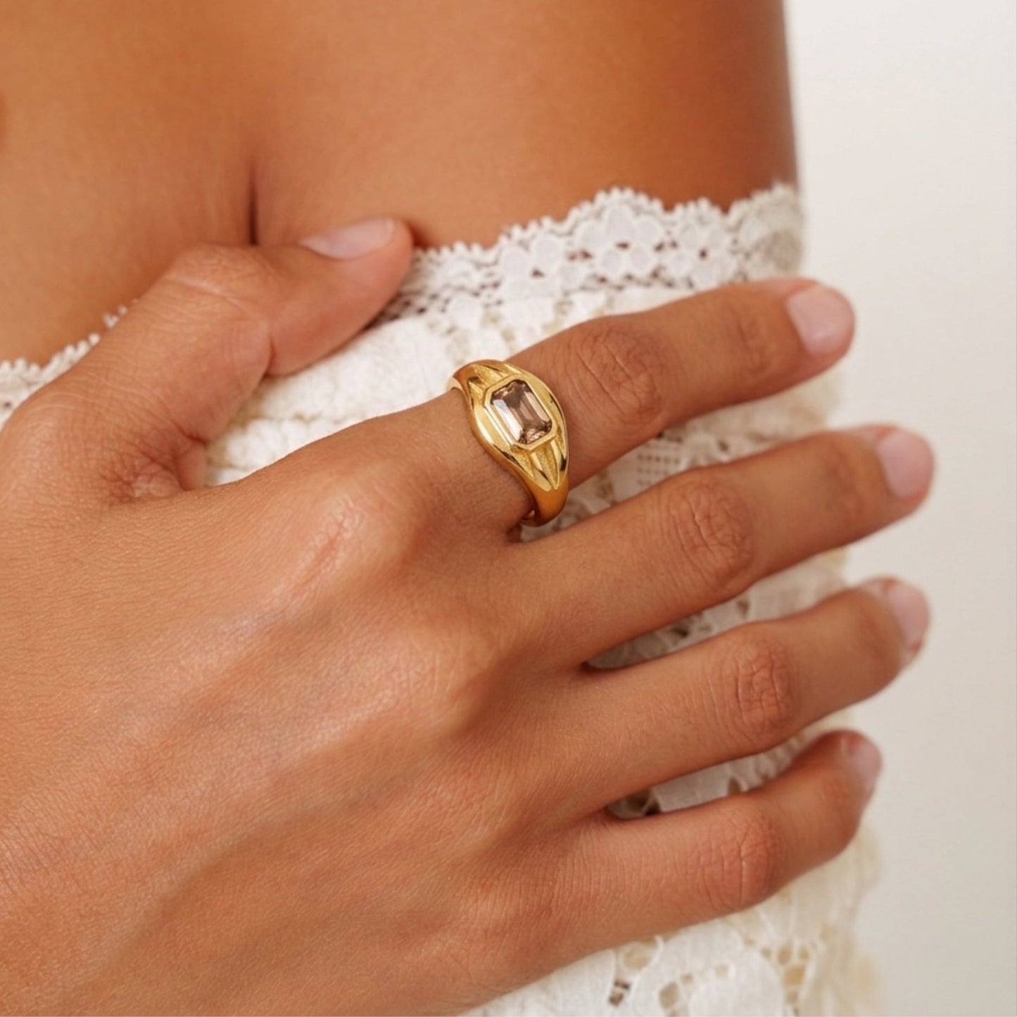 Ocre Ring