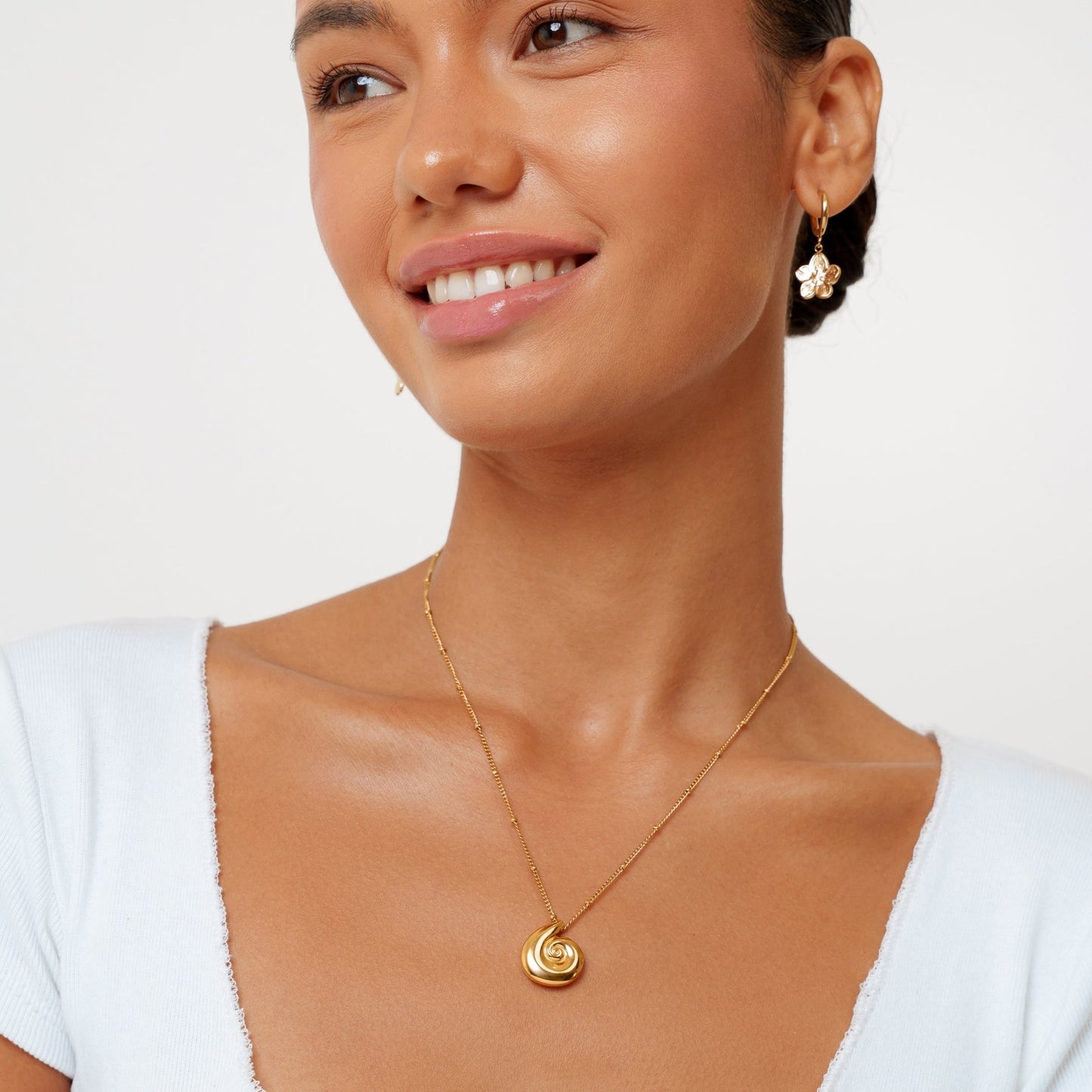 Shell Necklace
