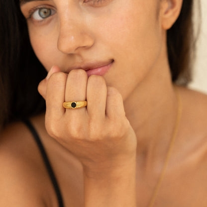 “Seseh” Onyx Ring