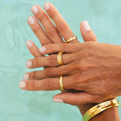 Linea Ring