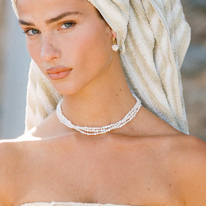 Tiny Pearls Hoops