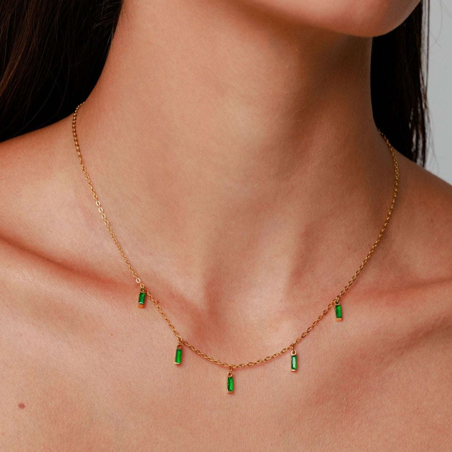 Rain of Emeralds Choker