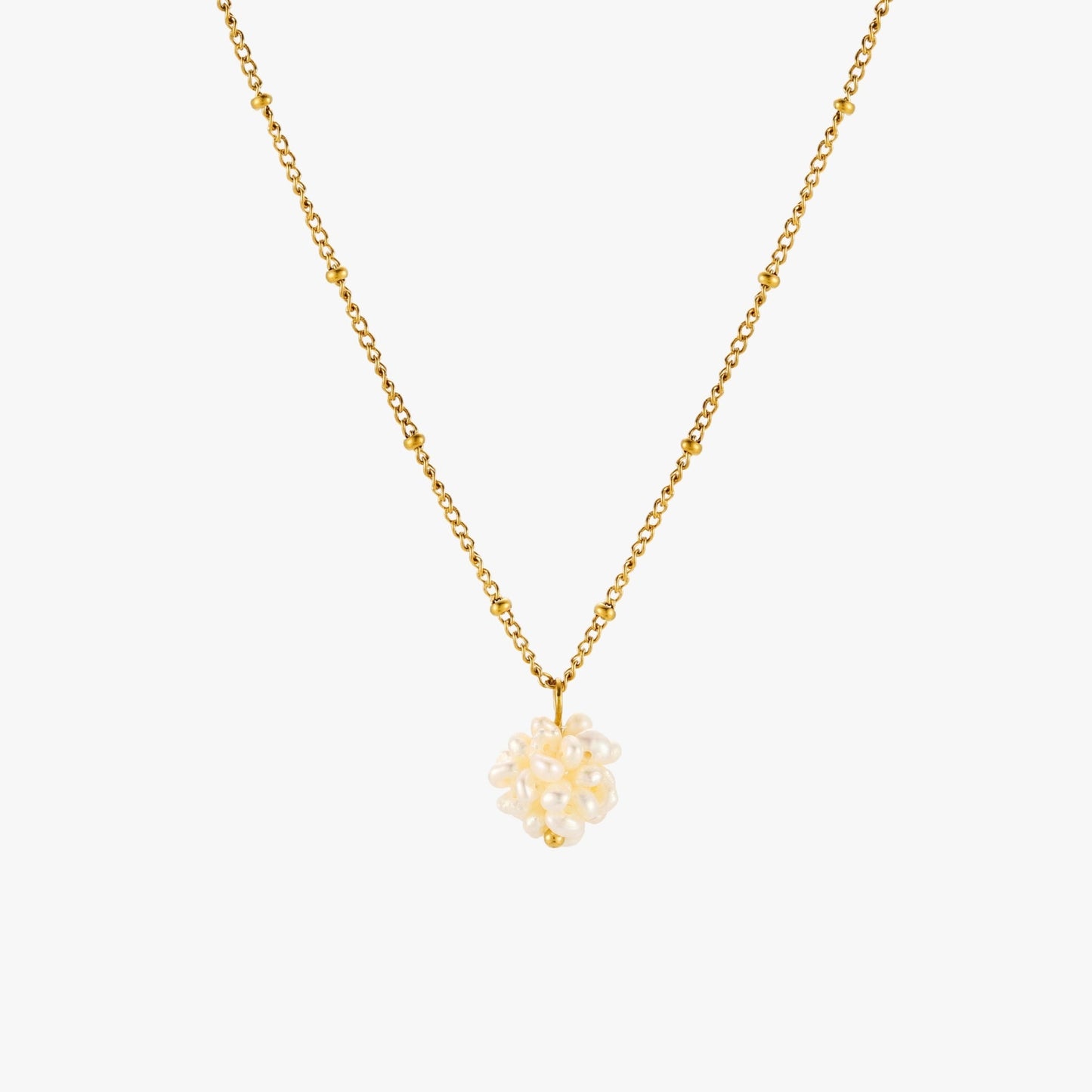 Tiny Pearls Necklace