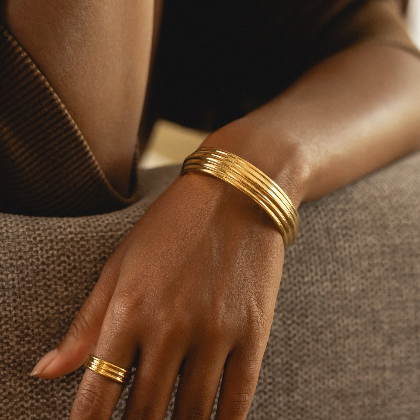 Linea Cuff